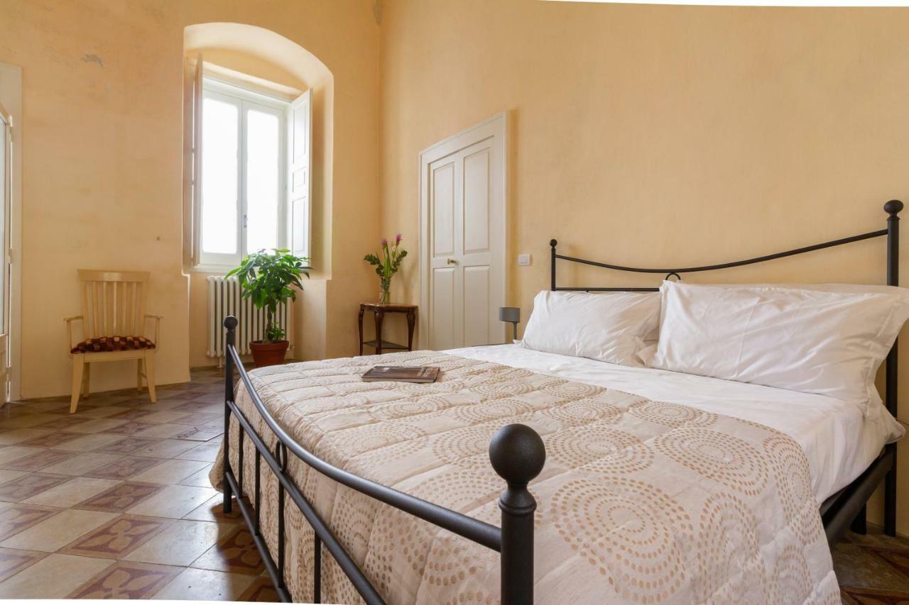 Bed and Breakfast Palazzo Cariddi à Nardò Extérieur photo